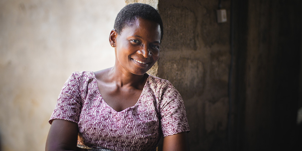 Portret van maatschappelijk werker Komina uit Togo. 